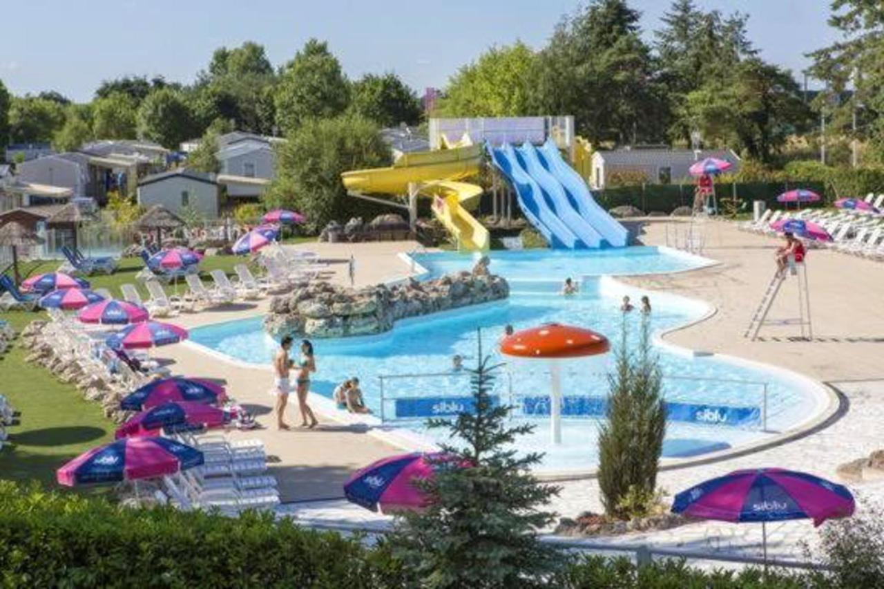 Bungalow Charmant Onzain + Piscine Luaran gambar
